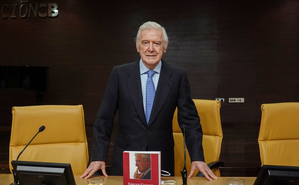 El extremeño que hizo la Transición en el gobierno