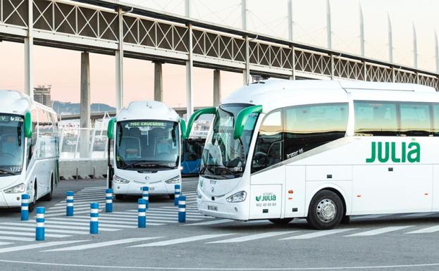 El Gobierno rescata a Autocares Julià y al catering Mediterránea con 66 millones
