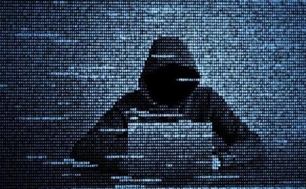 A usted también le espían