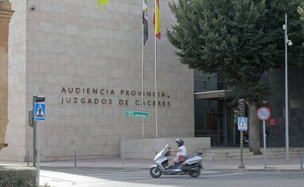 Convocan en Plasencia una manifestación en favor de un condenado por abuso sexual