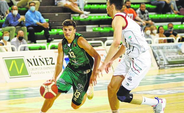 El Cáceres quiere la vía rápida