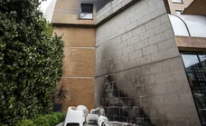 Un cigarrillo mal apagado provoca un incendio en el hotel V Centenario de Cáceres