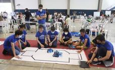 Los ingenieros del Buruaga de Mérida con recreos de robótica