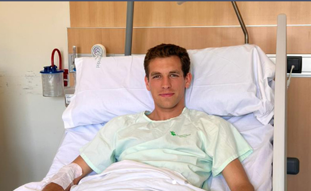 El torero extremeño Ginés Marín evoluciona bien de la grave cogida en Las Ventas