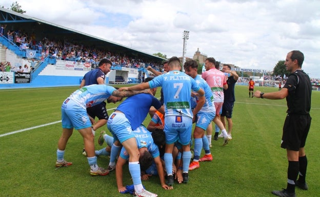 El Coria desafía a la lógica para alcanzar la final