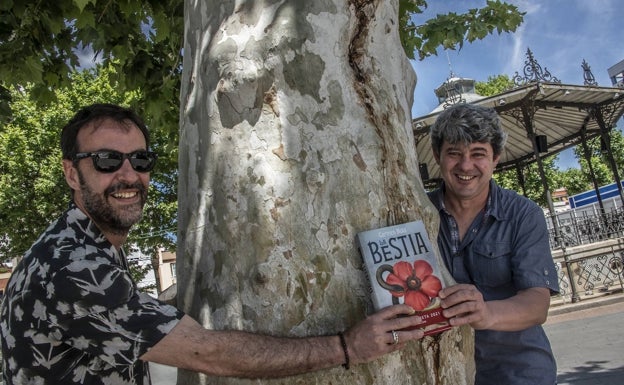 «Hay interés por rodar 'La Bestia', pero es una novela difícil de llevar al audiovisual»