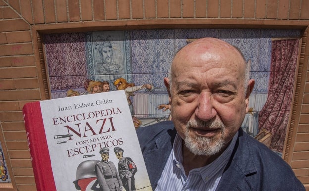«El auge del nazismo entre los jóvenes pasa cuando adquieren algo de inteligencia»
