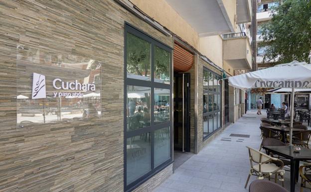 Cuchará y paso atrás se muda del número 5 al 4