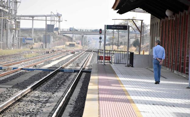 Renfe pondrá nuevas máquinas para la venta de billetes en trece estaciones extremeñas