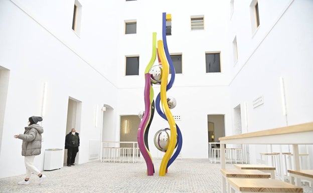 El Hospital tendrá cuatro puestos de comida permanentes a partir de otoño