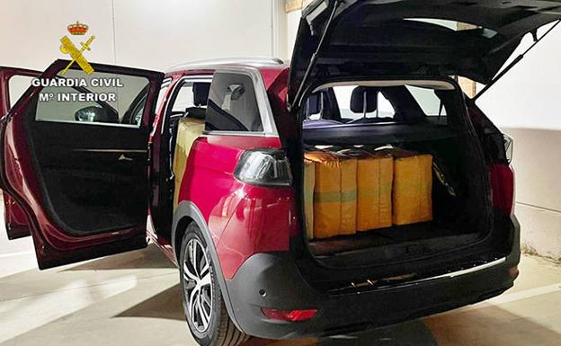 Interceptado un vehículo en la A-66 con 445 kilos de hachís