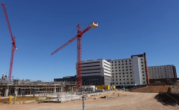 Interinos o eventuales de un año. Así son los contratos que ofrece el SES a los MIR