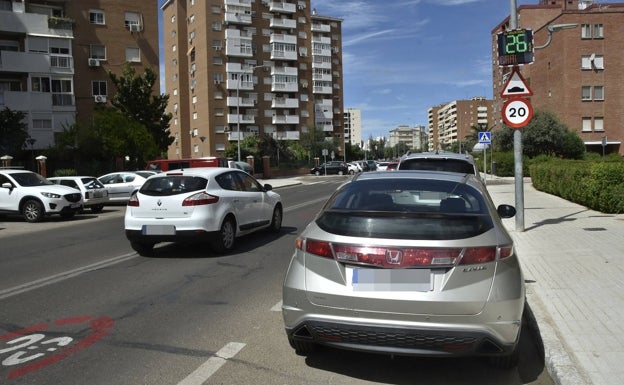 Ocho nuevos radares alertan de la velocidad a la que se circula sin multar en Badajoz