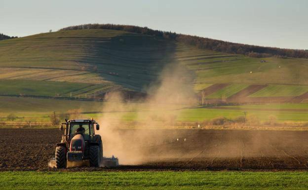 Los accidentes en el campo aumentan por la edad de los tractores y los agricultores