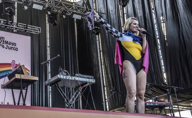 Provocaciones, alcaldes y bragas