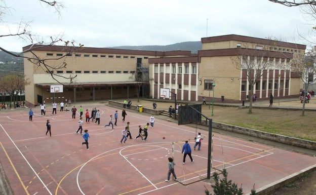 Educación rescinde el contrato con la adjudicataria del colegio Miralvalle de Plasencia por la paralización de las obras