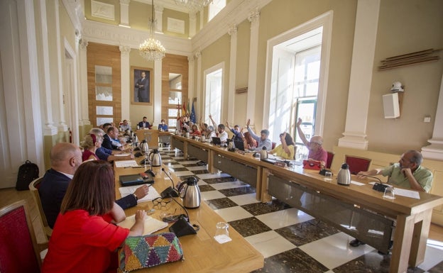 El Ayuntamiento de Cáceres dedicará 3,9 millones del remanente a cancelar la deuda con el SEPEI