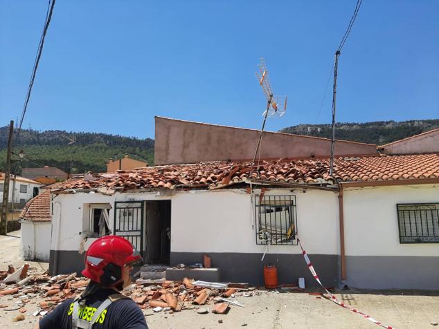 Así ha quedado la casa tras la explosión de una bombona de butano