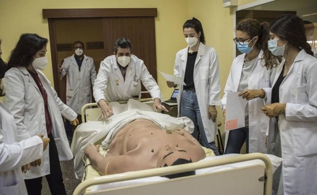 Vergeles aboga por eliminar la nota de corte en el acceso al MIR