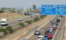 24 accidentes en las carreteras extremeñas en la primera operación salida de vacaciones