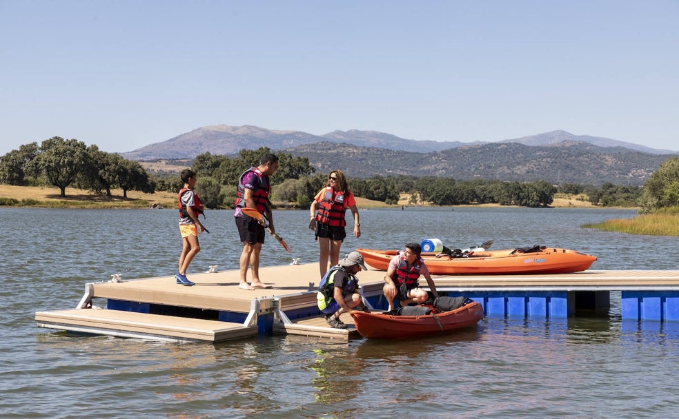 Malpartida de Plasencia se lanza de cabeza al turismo de agua