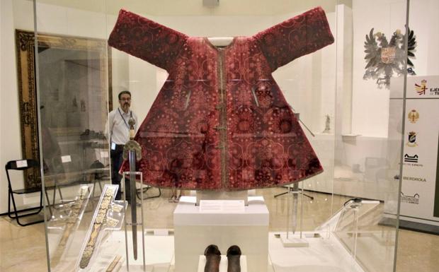 Así vestía y se armaba Boabdil, el último rey nazarí