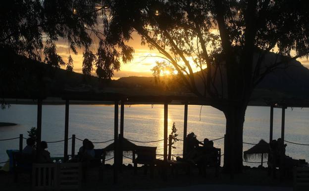 El chiringuito de la gente guapa