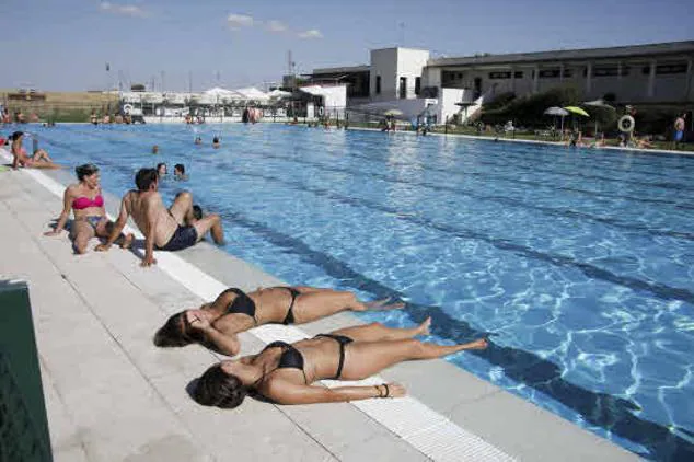 Las piscinas más económicas y más caras de Extremadura