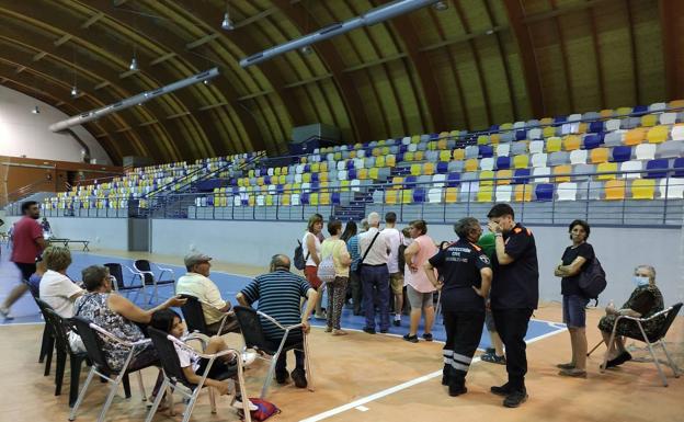 Unas 290 personas han abandonado sus casas por los incendios de Las Hurdes y Monfragüe