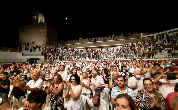 Más de 2.500 personas han participado en la primera edición de Festivales con Encanto en Fregenal