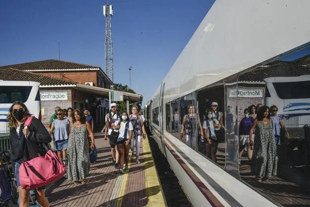 Adif no llegó a adjudicar el contrato para mantener la nueva línea de Badajoz a Plasencia