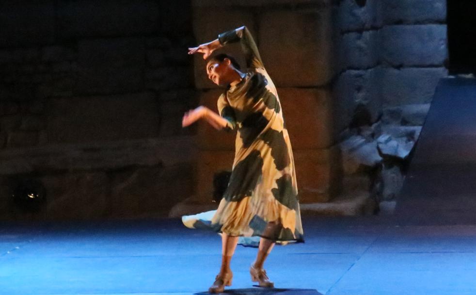Rafaela Carrasco trae el arte, la armonía y flamenco al Festival de Mérida