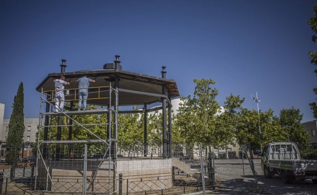 El Cerro de Reyes recuperará su templete a mediados de agosto