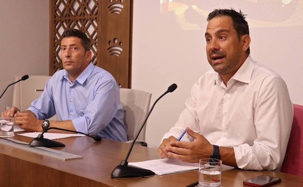 La Diputación de Badajoz invierte 1,8 millones en cinco camiones de bomberos