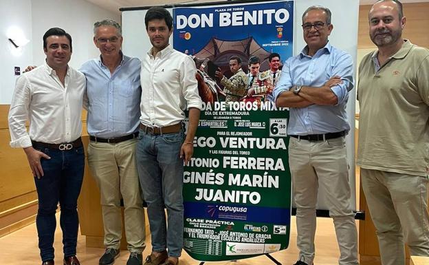 Gran corrida mixta el día de Extremadura en Don Benito