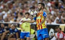 El Valencia clama ante la indefensión por Gayà, sancionado con cuatro partidos