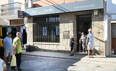 Extremadura ha perdido 511 oficinas bancarias desde 2008 pero sigue siendo la que más tiene