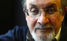 Críticas a la falta de seguridad del festival donde fue apuñalado Salman Rushdie