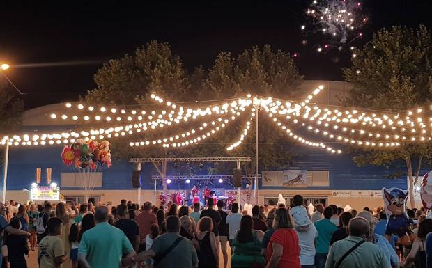 Cruz Roja atiende a 23 personas y realiza cuatro traslados en la feria de Almendralejo