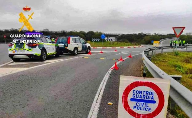 Atraco a punta de pistola en una sucursal bancaria de Bohonal de Ibor