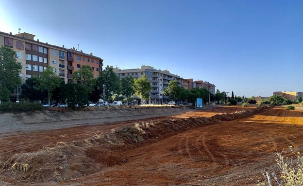 Arrancan los trabajos previos para el parque comercial de Nuevo Cáceres