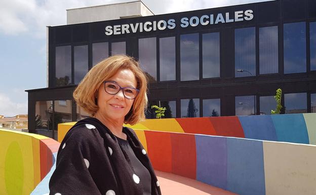 Flor Conejero, Councilor for Social Affairs.