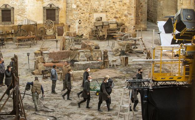 Reino Unido sortea tres bonos para visitar los escenarios de 'Juego de Tronos' en Extremadura