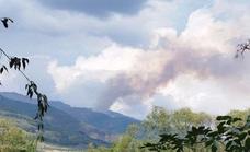 Estabilizado el incendio provocado por un rayo en Tornavacas