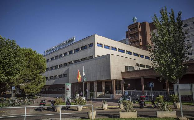 Cinco heridos en un accidente entre dos coches entre Feria y Zafra