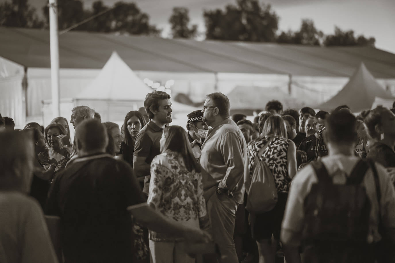 El encendido del alumbrado de la Feria de Mérida, en imágenes
