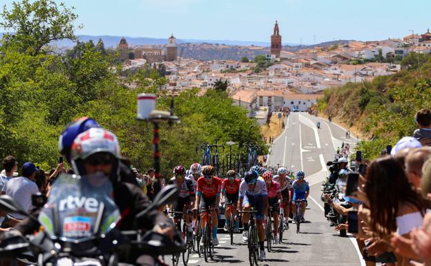 Así hemos narrado el paso de La Vuelta por la provincia de Badajoz