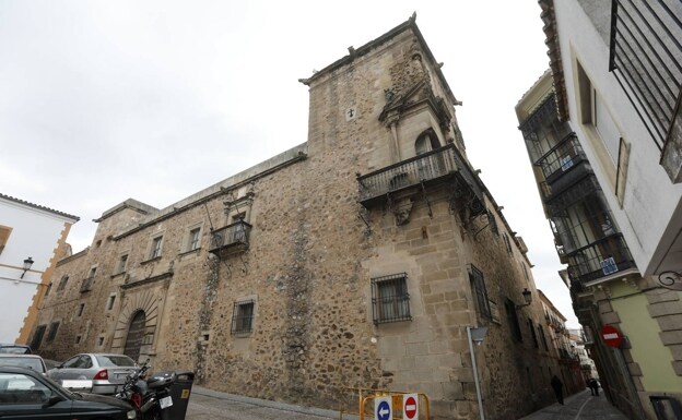 El hotel de lujo del Palacio de Godoy de Cáceres recibe la licencia municipal para iniciar la reforma