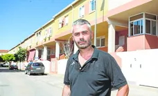 El barrio cacereño de la Cañada sigue reclamando los accesos a pie 20 años después de su creación