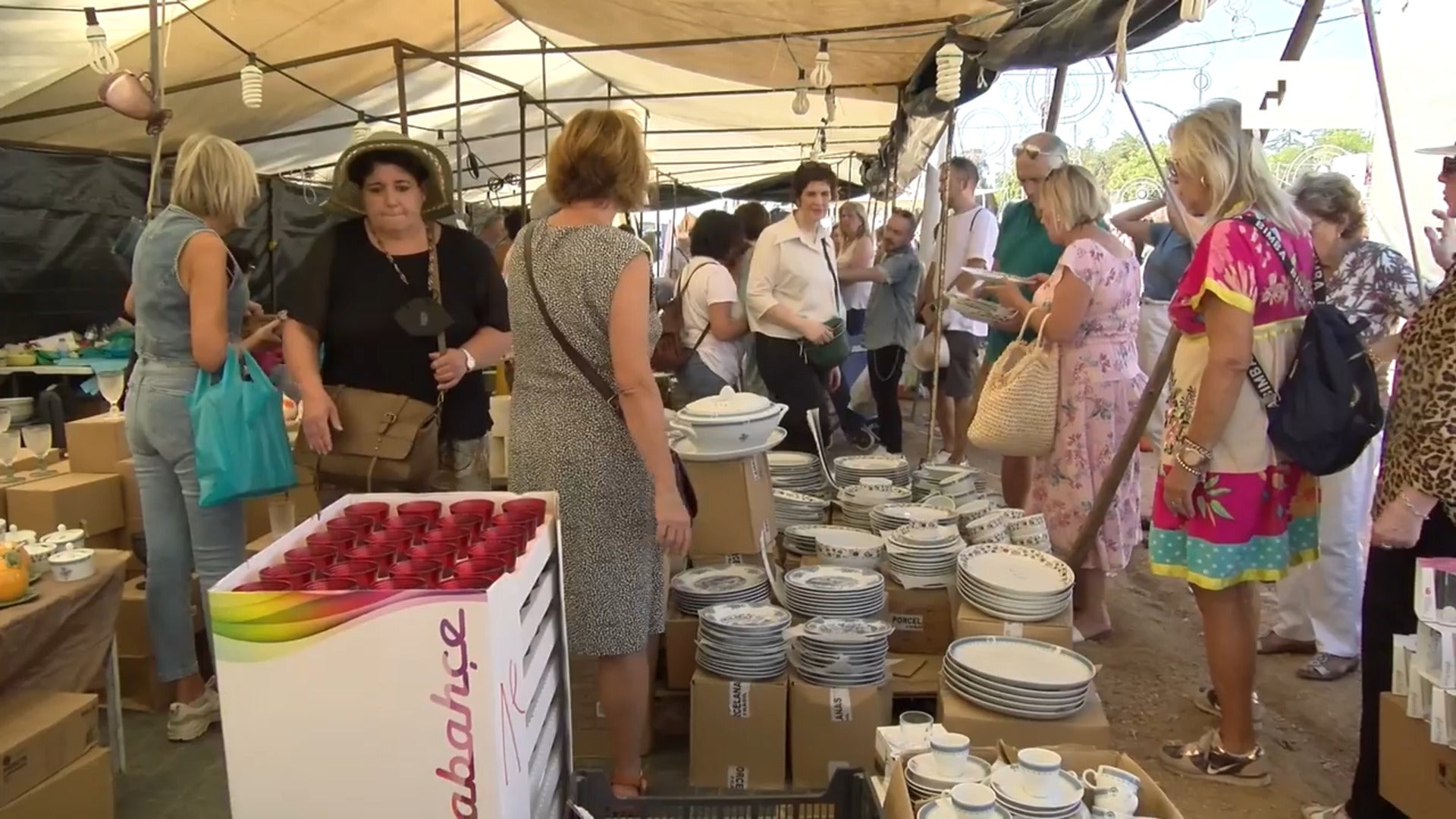 Los extremeños se rinden ante la loza portuguesa